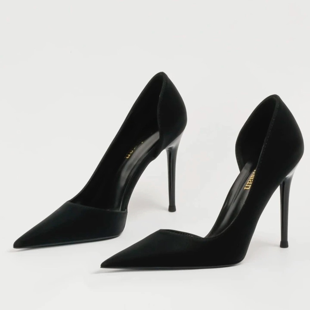 Elegant Black Stiletto Heels
